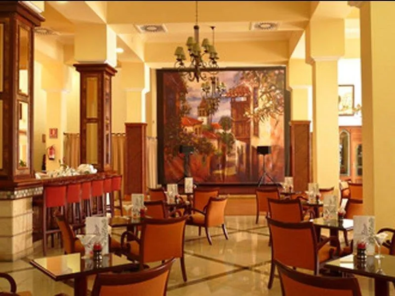 Hotel RIU Garoé Puerto de la Cruz   Puerto de la Cruz (Tenerife)