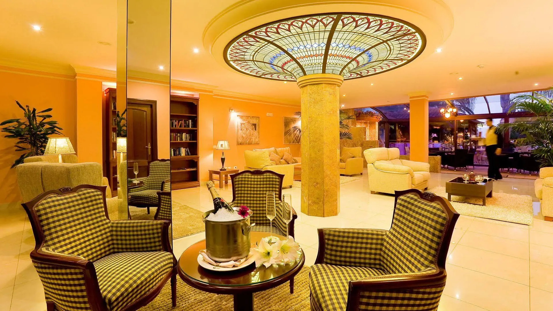 Hotel RIU Garoé Puerto de la Cruz  España