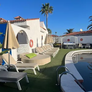 Rainbow Golf Bungalows, Gay Men-only Испания