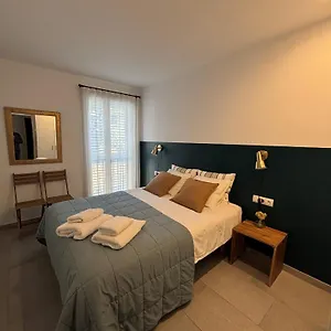 Nuevo En El Centro Con Garaje Apartamento Cadaqués